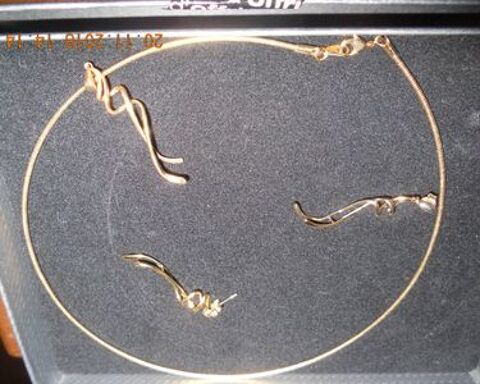 coffret pendentif/boucles d'oreilles assorties en plaqu� or 10 Ervy-le-Ch�tel (10)