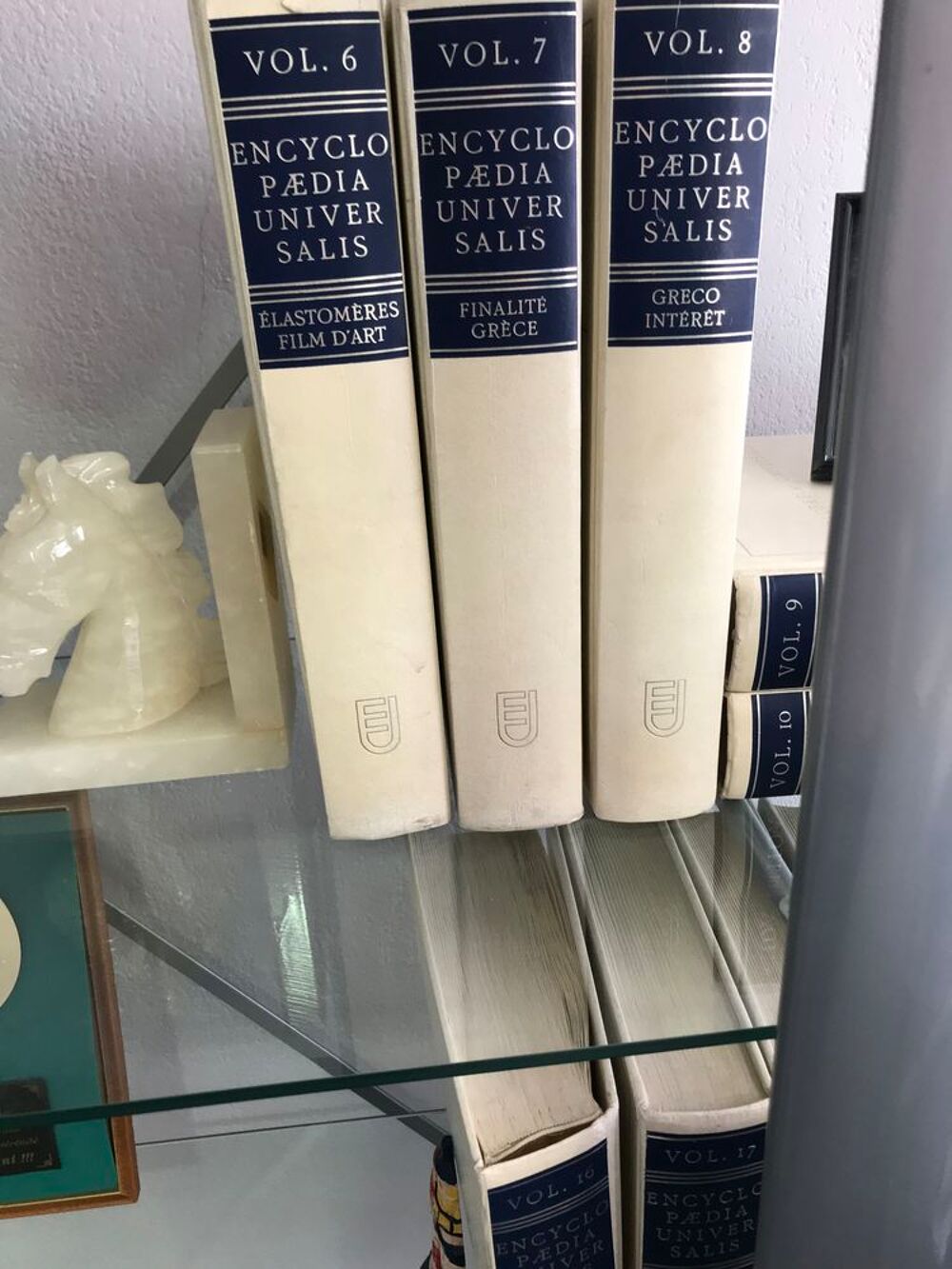 Encyclopedia Universalis compl&egrave;te Livres et BD