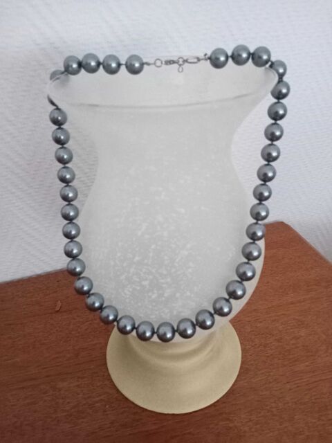 Collier en perles 3 Villers-l�s-Nancy (54)