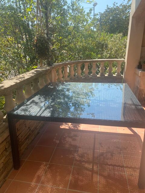 Table de jardin carre rsine tresse noire plateau en verre 150 Carry-le-Rouet (13)