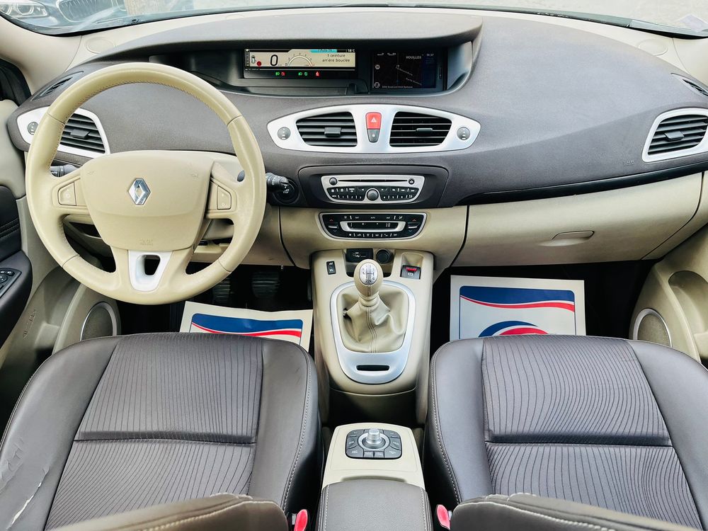 Sc&eacute;nic III Scenic III dCi 130 FAP Privil&egrave;ge Euro 5 2009 occasion 78800 Houilles