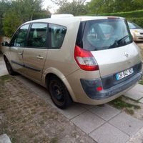 Grand Sc&eacute;nic II Grand Scenic 1.5 dCi 105 Euro 4 Pack Expression 2005 occasion 14610 Thaon