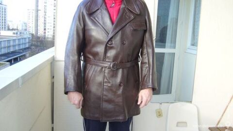 Veste cuir neuve. 0 Villeneuve-la-Garenne (92)