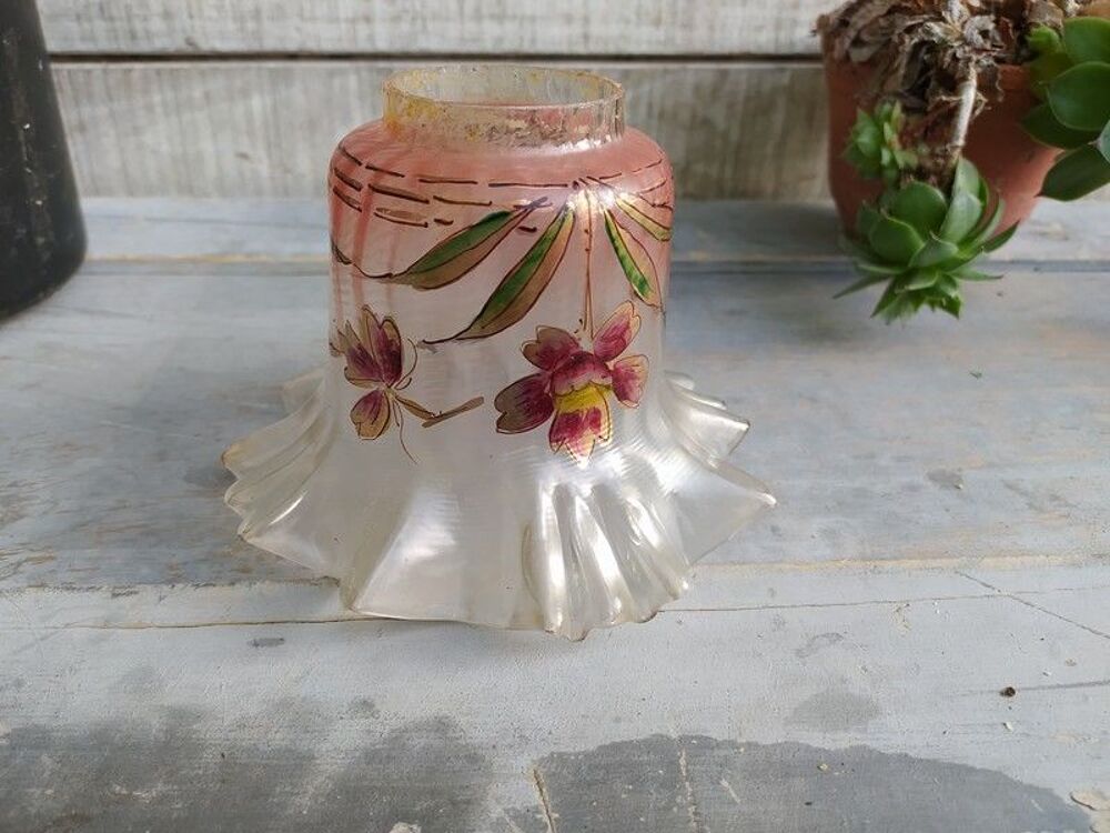 Tulipe Lampe &agrave; P&eacute;trole Verre &Eacute;maill&eacute; D&eacute;cor Fleurs et Dorure Décoration