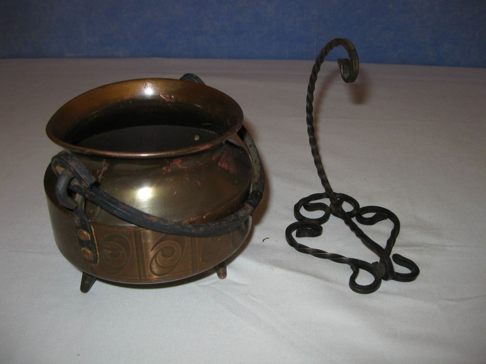 Petit chaudron en bronze Décoration