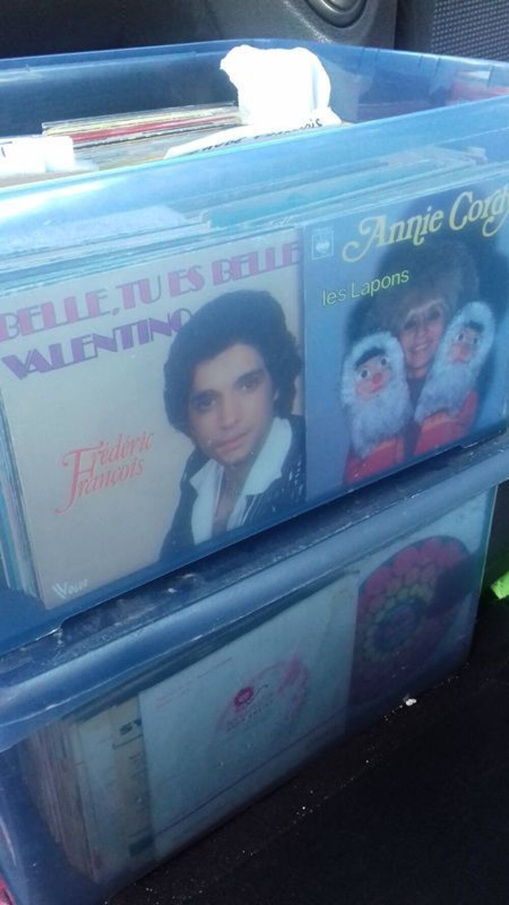 800 disques 45 tours vinyle possible au d&eacute;tail CD et vinyles