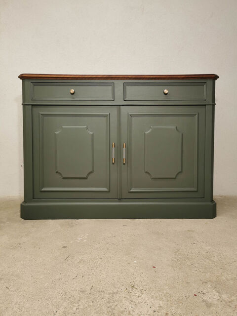 Buffet en noyer r�nov� 400 Lyon 4 (69)