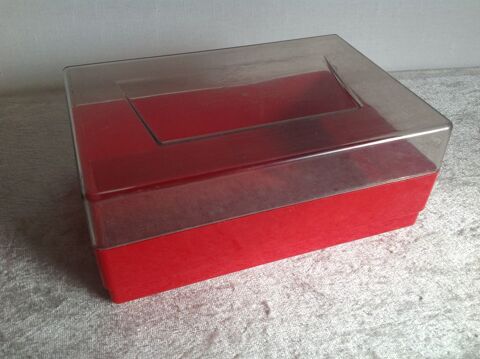 BOITE � SUCRE VINTAGE ANN�ES 70 Envoi possible
5 Tr�gunc (29)