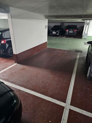  Parking / Garage � louer 12 m�