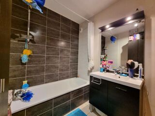  Appartement � vendre 2 pi�ces 61 m�