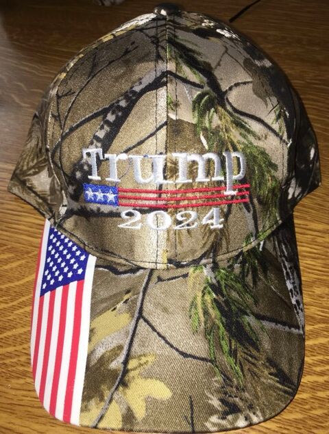 Casquette Trump 2024 Camouflage US (Brode en relief) 8 Suzannecourt (52)