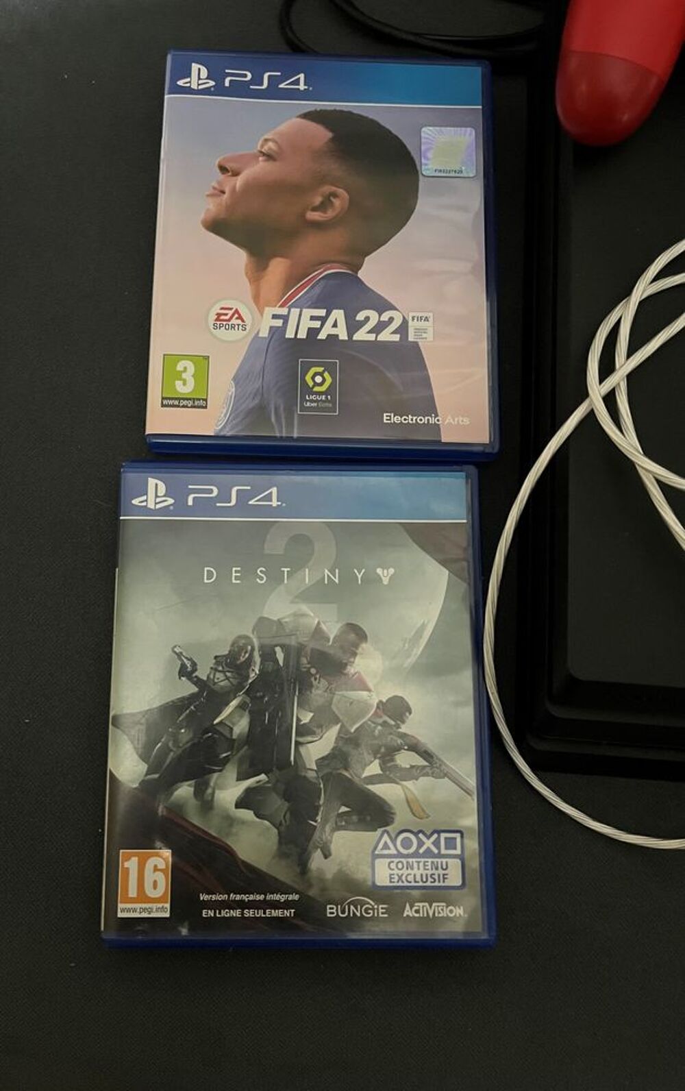 PS4 Pro 1To Consoles et jeux vidéos