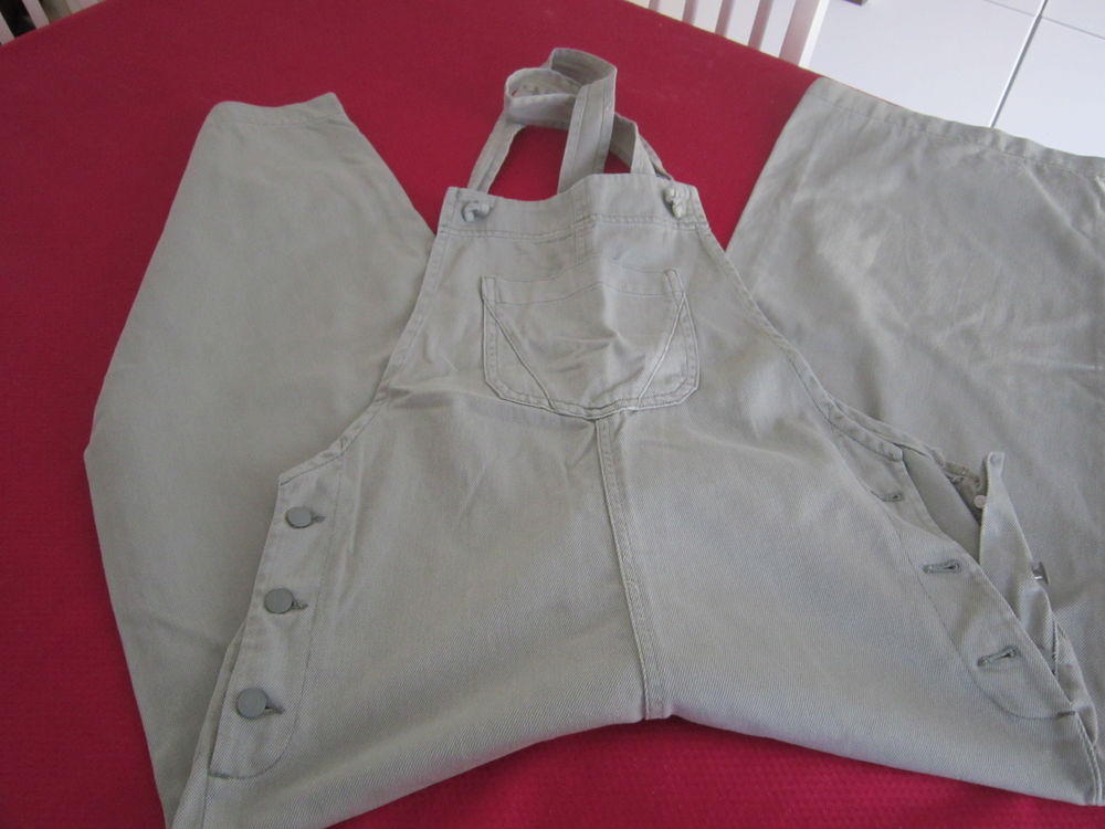 Une salopette couleur verte Vtements enfants