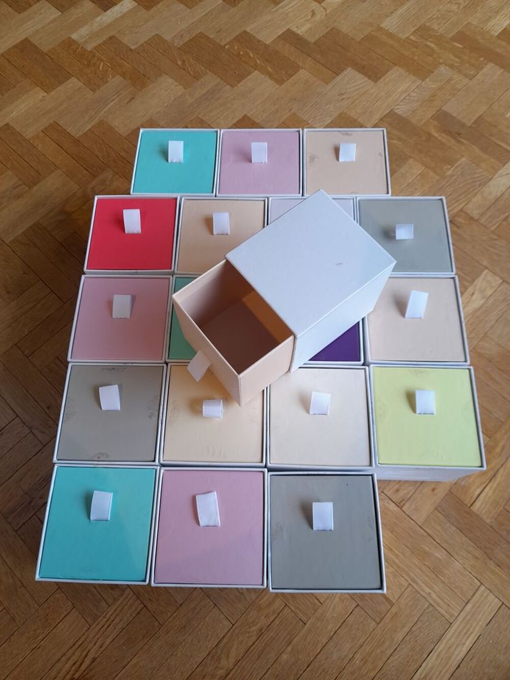 Boites &agrave; d&eacute;corer Bricolage