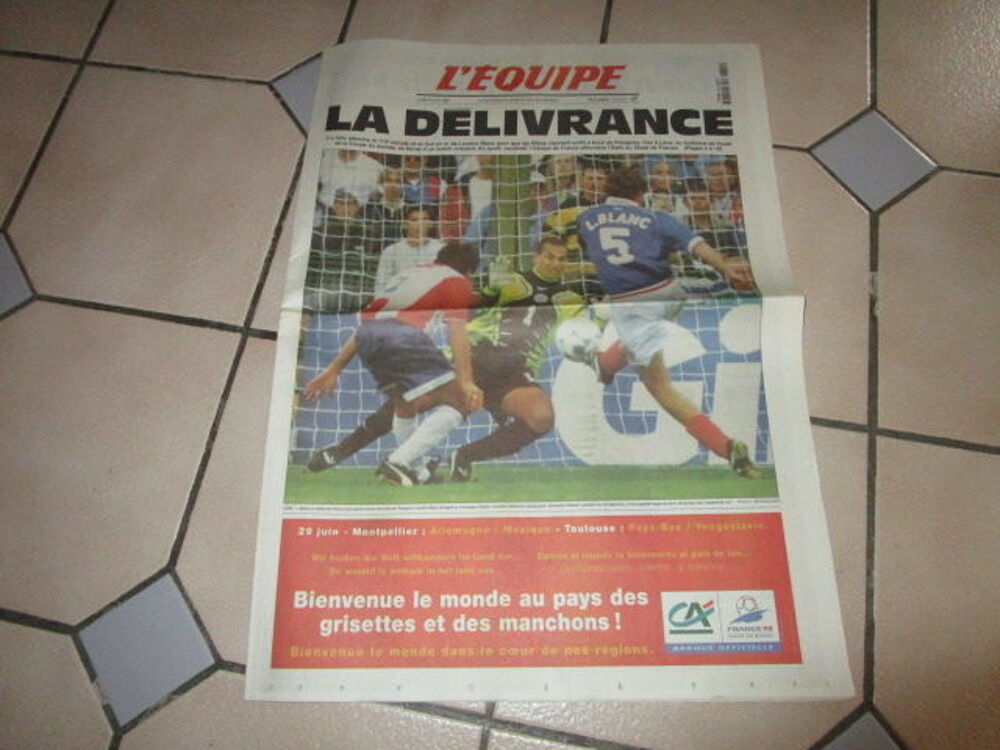 EQUIPE FOOTBALL FRANCE 1998 BUT EN OR"FRANCE PARAGUAY" 