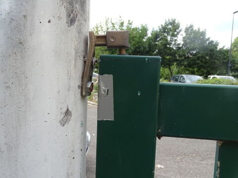 je suis � a recherche d'un portail occasion 3 m�tres 700 eur 0 Mulhouse (68)