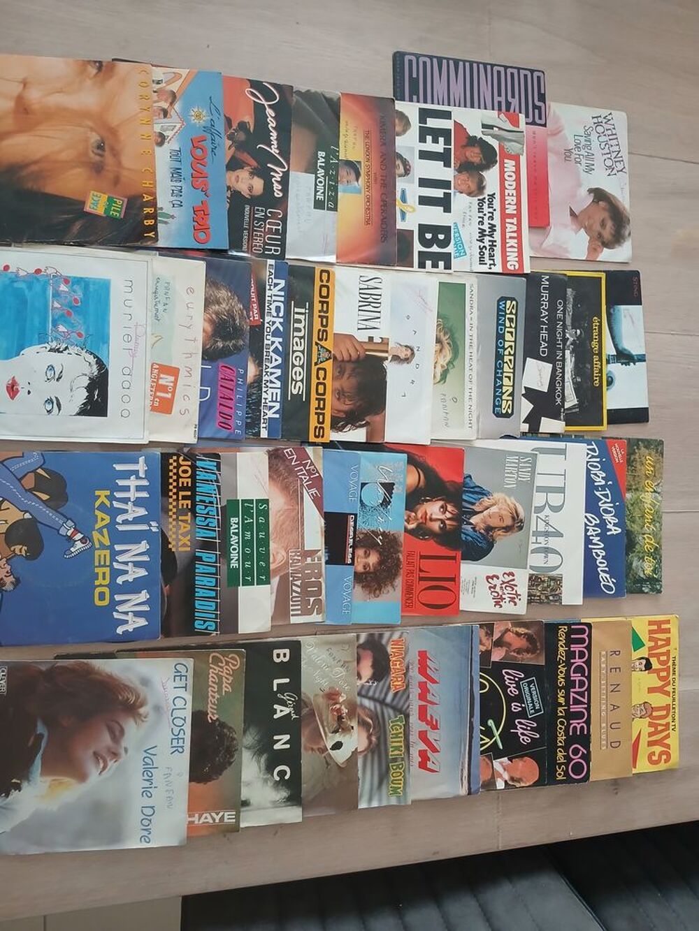 Lot de 121 vinyles CD et vinyles