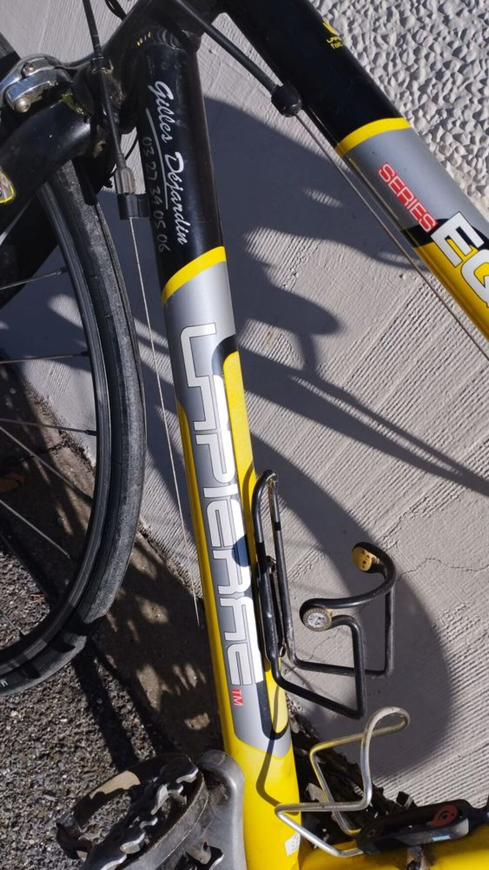 VELO LAPIERRE S&Eacute;RIE &Eacute;QUIPE ROADRACER Vélos