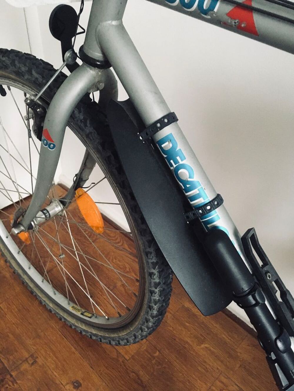 V&eacute;lo tous terrains en bon &eacute;tat + antivol Vélos