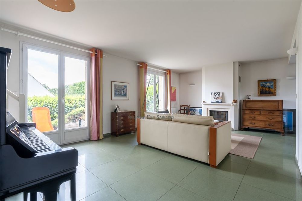 vente Maison - 9 pièce(s) - 180 m² Montesson (78360)
