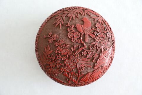 BOITE CHINOISE LAQUE ROUGE FLEURS ET OISEAUX SIGNE  700 Saint-Étienne (42)