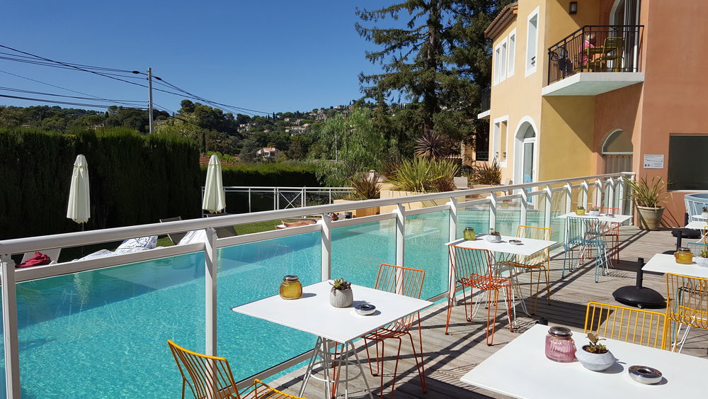 Location Appartement STUDIO MEUBLE  DE 1 A 3 MOIS DE SEPT A JUIN Mougins