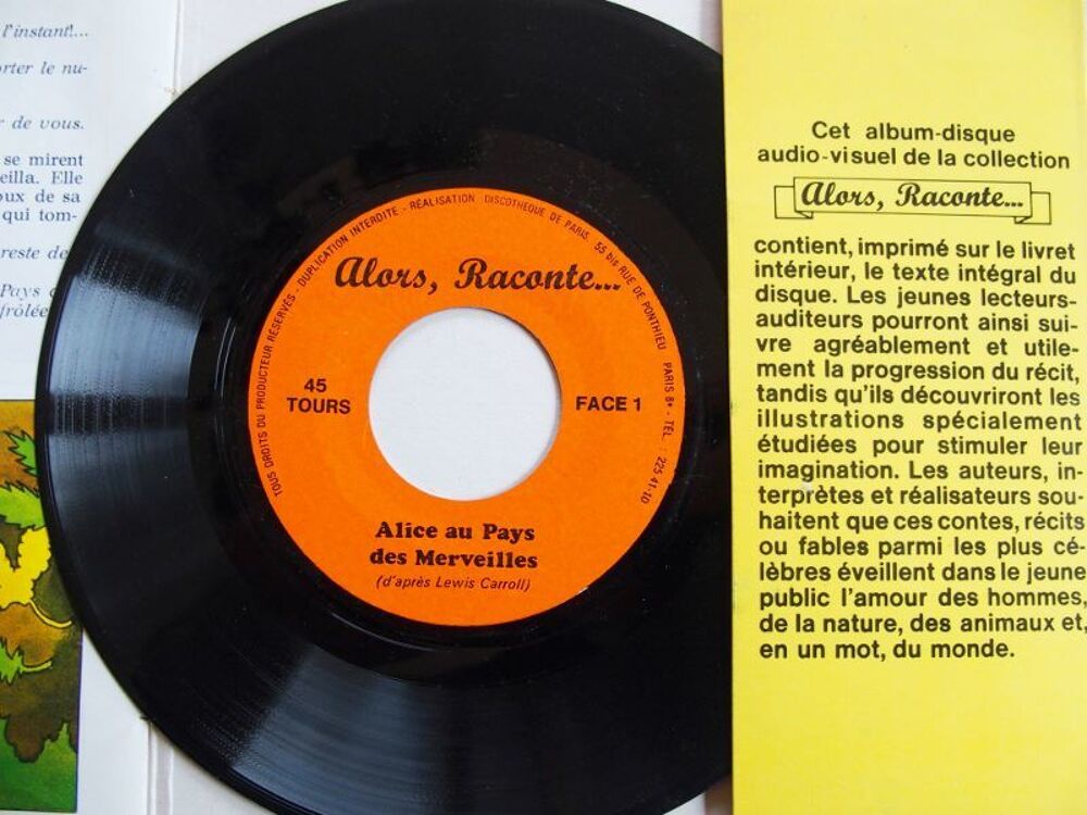 Livre disque vinyl Alice au pays des merveilles CD et vinyles