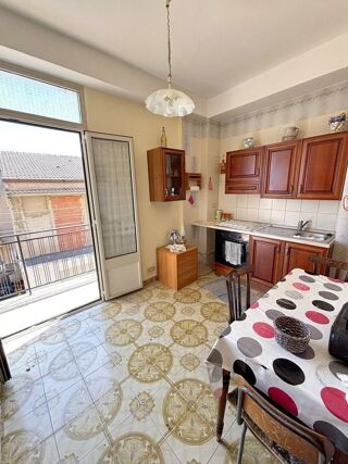  Appartement � vendre 4 pi�ces 74 m� Montedoro, cl, italia