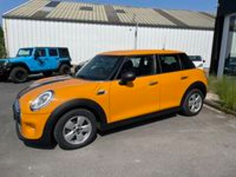 One D Hatch 5 Portes 95 ch 2015 occasion 51100 La Neuvillette