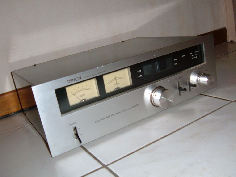 AMPLI de PUISSANCE &amp; TUNER DENON TU-200 (1977) Audio et hifi