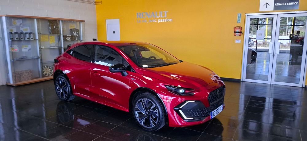 Clio E-Tech full hybrid 160 ch Esprit Alpine 2025 occasion 33370 Tresses