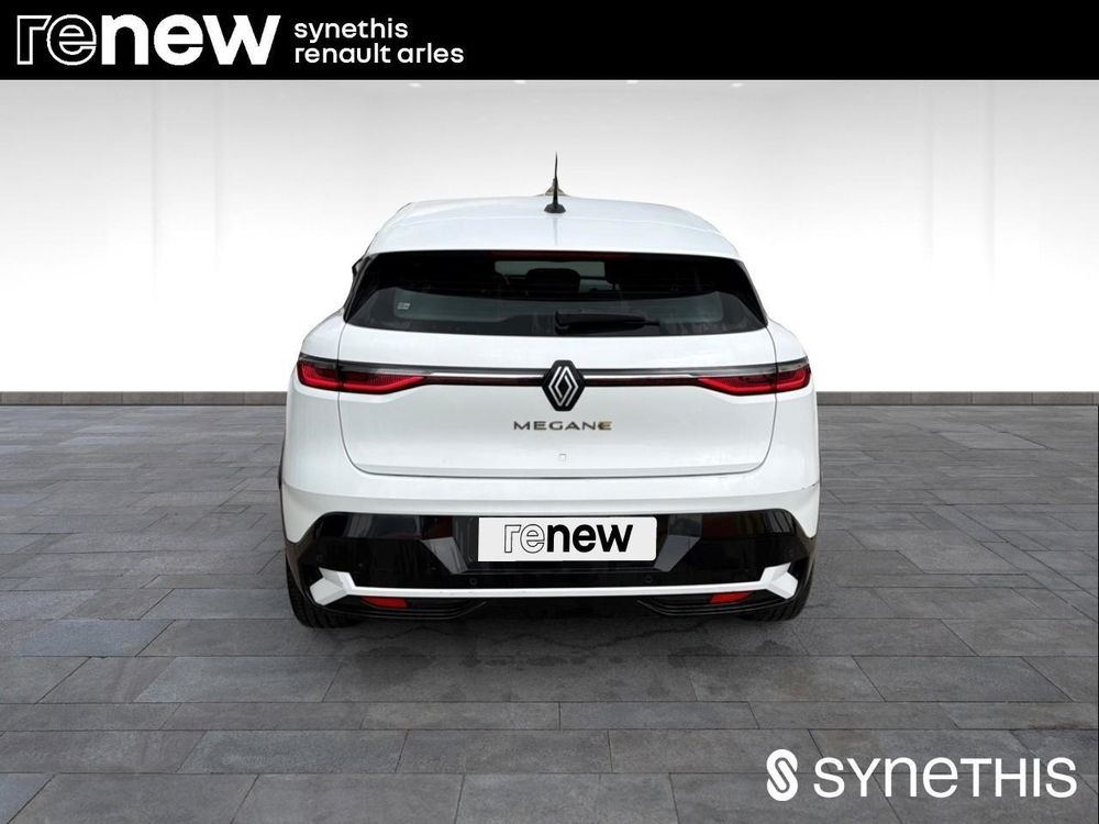 M&eacute;gane Megane E-Tech EV40 130ch standard charge Equilibre 2023 occasion 13200 Arles