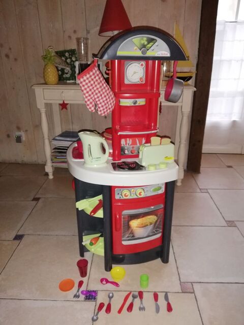 Cuisini�re et ustensiles 45 Les Bordes (36)