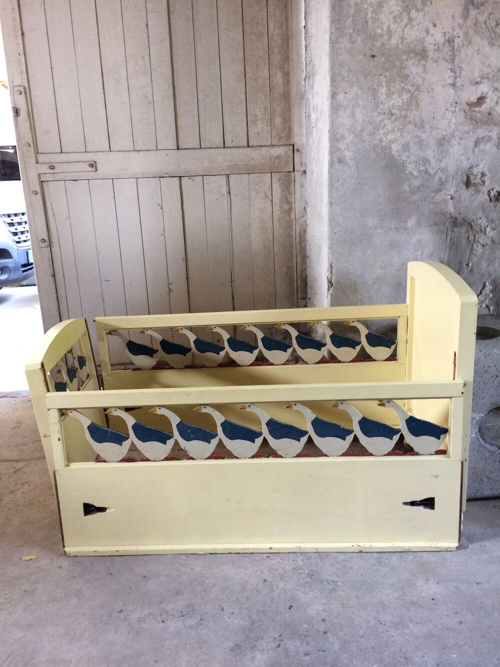 TRES JOLI LIT ENFANT DECO OIE VINTAGE Mobilier enfants