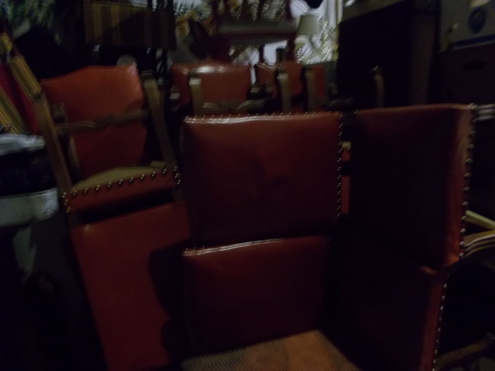 huit chaise t b e g faire un prix Meubles