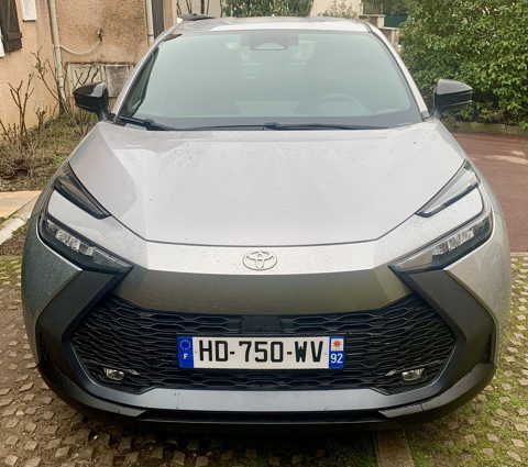 Toyota C-HR Hybride 140 Dynamic 2024 occasion Ch&acirc;tenay-Malabry 92290