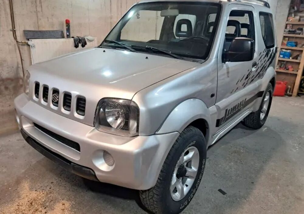 Jimny Cab 1.3i JLX 2004 occasion 74500 F&eacute;ternes