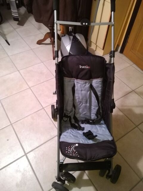 poussette canne 20 Billom (63)