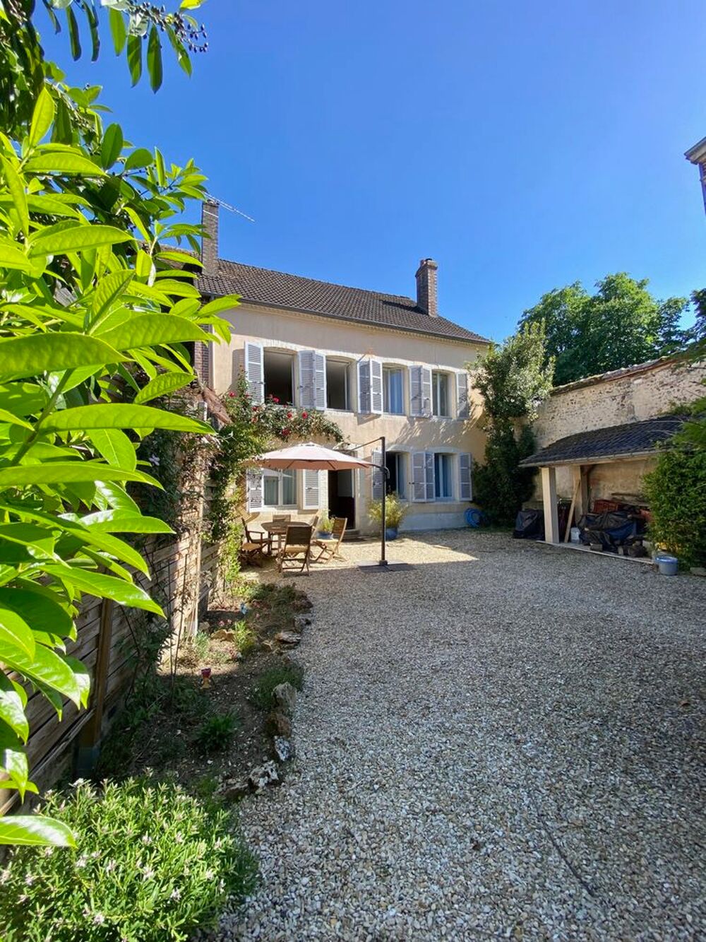 Vente Maison Belle ancienne maison de Maître 175 m² Champignelles