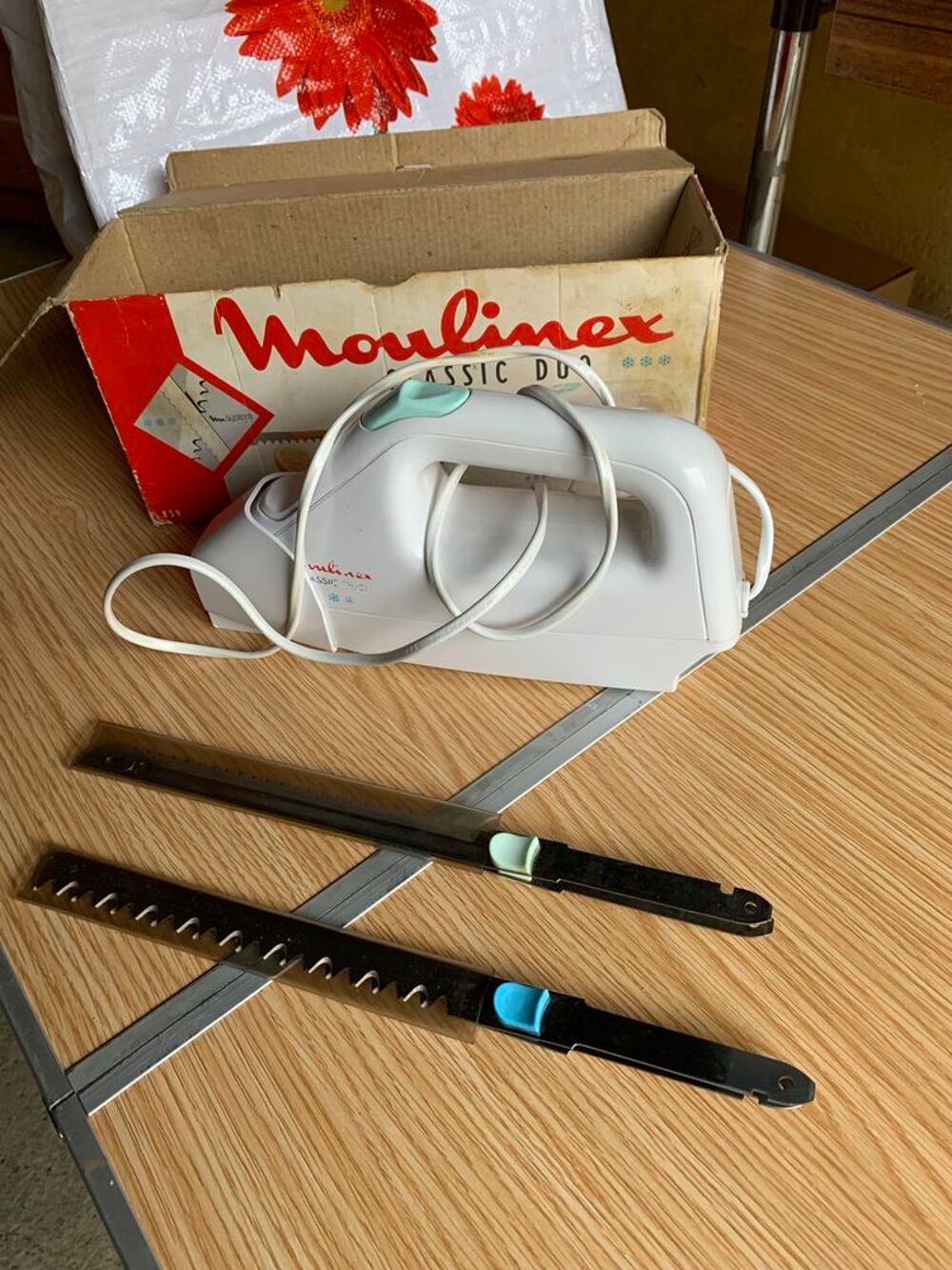 Couteau &eacute;lectrique neuf Moulinex Electroménager