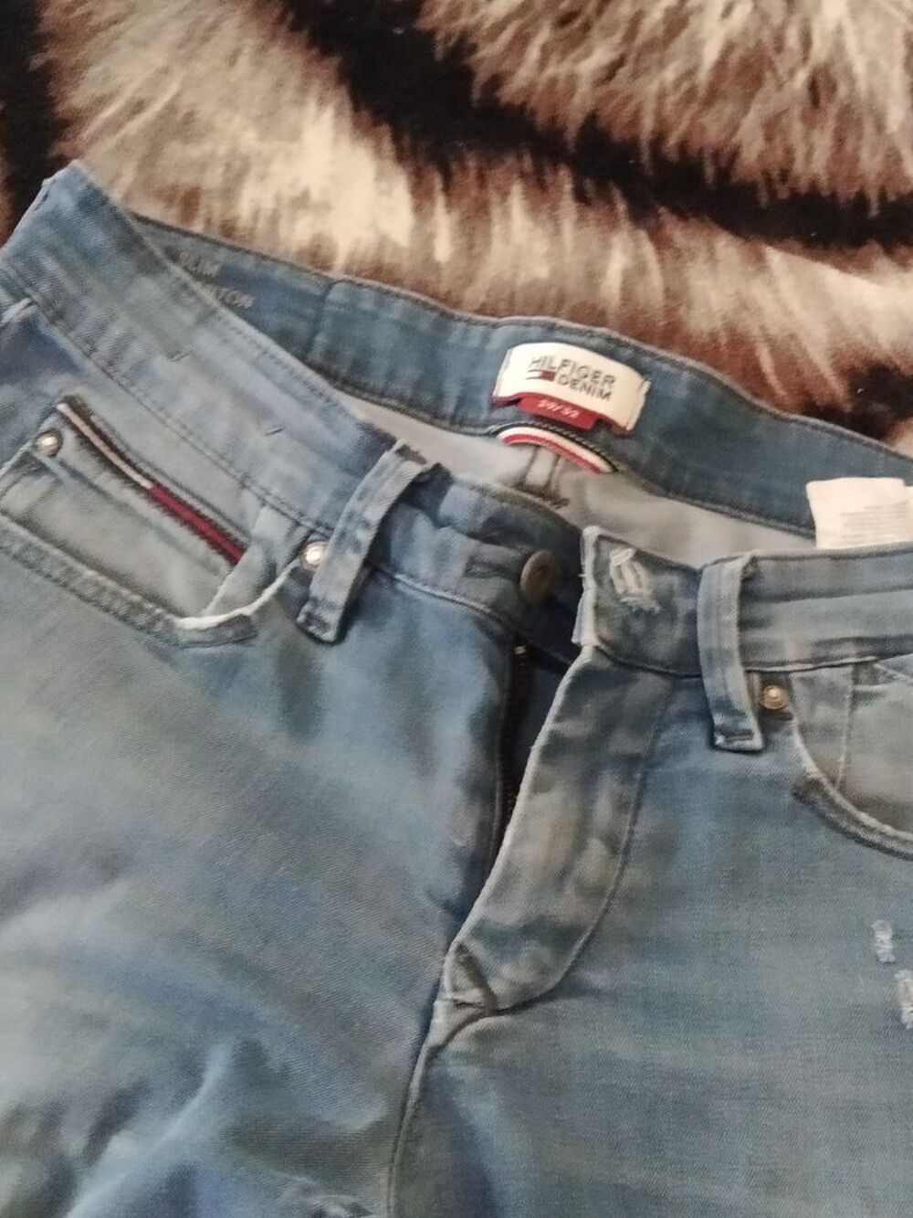 Pantalon homme Tommy Hilfiger denim et divers v&ecirc;tements Vêtements