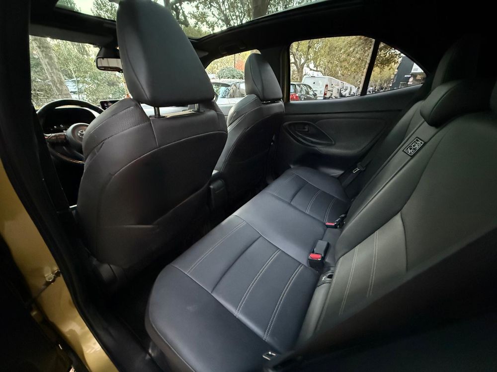 Yaris Cross Hybride 116h AWD-i Premi&egrave;re 2021 occasion 95880 Enghien-les-Bains