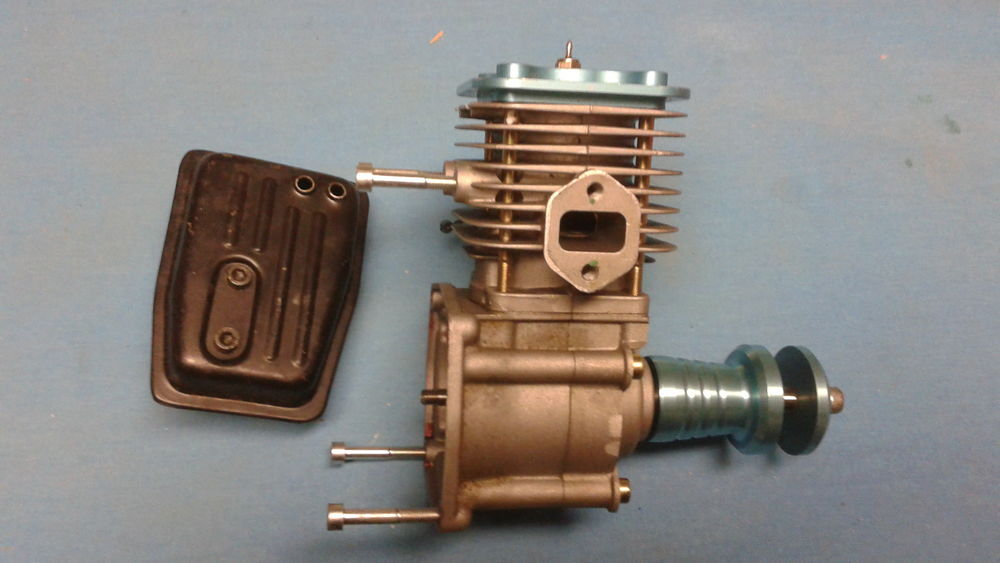 Moteur pour mod&egrave;le r&eacute;duit AVIOMAC-MINARELLI 34 cc Jeux / jouets