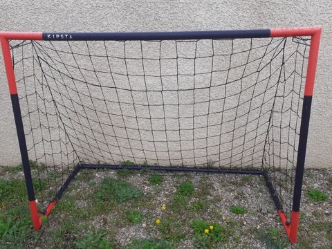 CAGE  de  FOOT     DECATHLON     
50 Lézignan-Corbières (11)