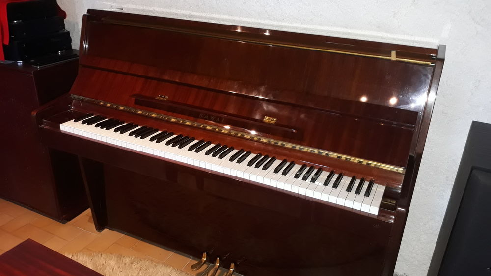 Piano KAWAI Instruments de musique