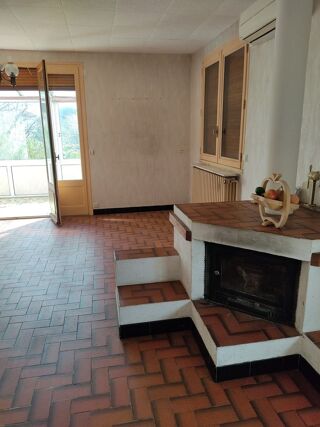  Maison � vendre 6 pi�ces 300 m�