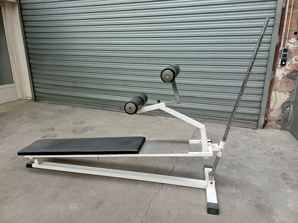 Banc &agrave; abdominaux Mat&eacute;riel PANATTA SPORT en bon &eacute;tat Sports