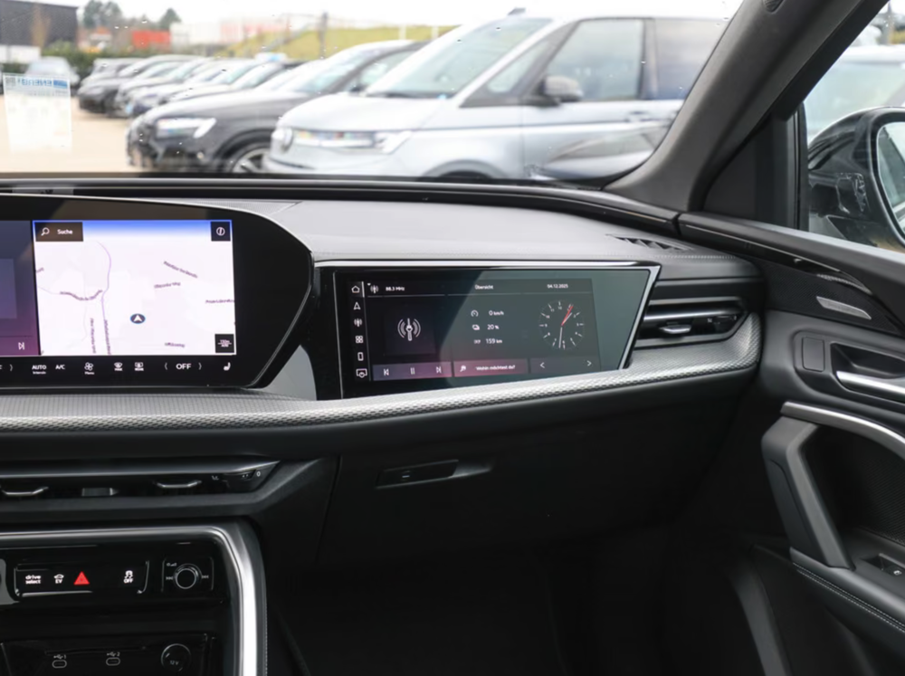 Q5 e-hybrid 299 ch S tronic 7 Quattro S line (15 CV) 2026 occasion 59000 Lille