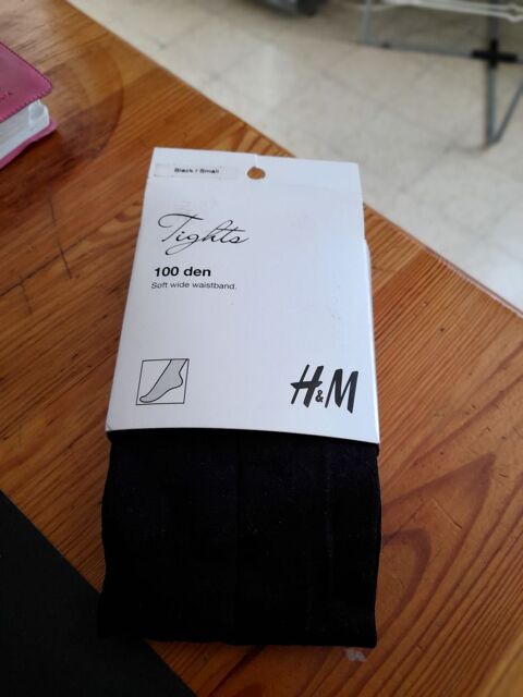 collant 100 deniers H ET M neuf noir taille small
4 Lyon 5 (69)