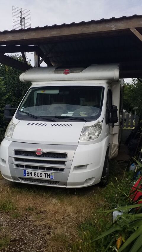 B&Uuml;RSTNER Camping car 2010 occasion Saint-Froult 17780